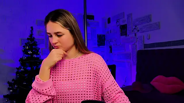 Snapshot of DeboraLarson chatting on January 2025 09:06:02 AM DeboraLarson online show from January 2025 09:06:02 AM