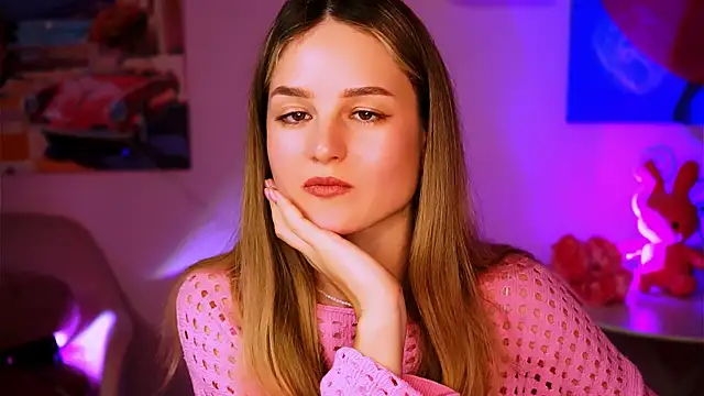 Snapshot of DeboraLarson chatting on January 2025 10:19:01 AM DeboraLarson online show from January 2025 10:19:01 AM