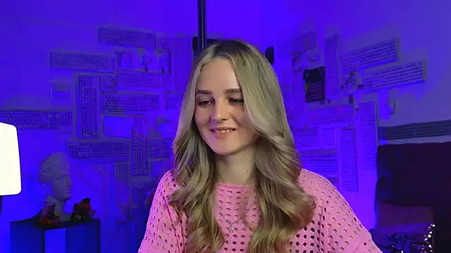 Snapshot of DeboraLarson chatting on March 2025 10:21:02 PM DeboraLarson online show from March 2025 10:21:02 PM