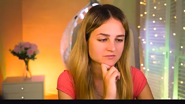 Snapshot of DeboraLarson chatting on July 2026 03:09:02 AM DeboraLarson online show from July 2026 03:09:02 AM