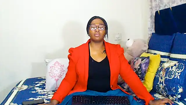 Snapshot of veronica1xxx chatting on April 2026 07:27:01 PM veronica1xxx online show from April 2026 07:27:01 PM