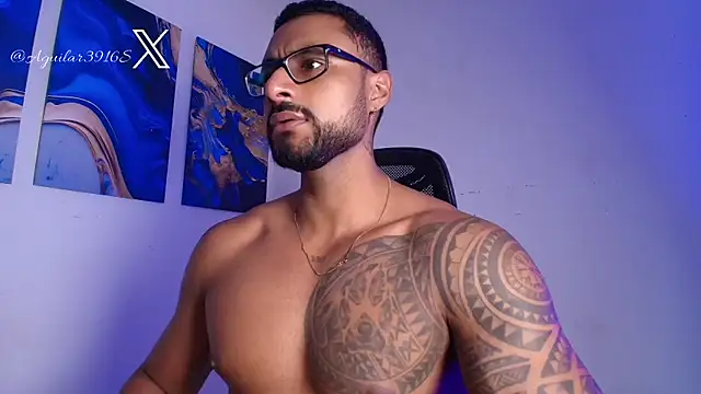 LiamGarcia1 online show from March 2026 05:27:02 PM