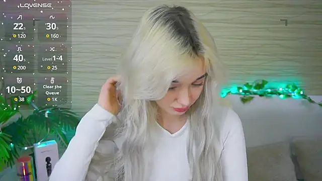 Ashley S online show from March 2025 11:15:01 PM