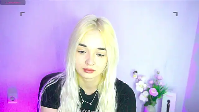 Ashley S online show from July 2026 11:20:01 PM