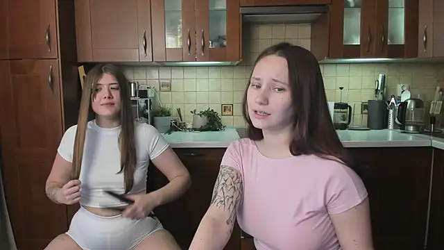 HotCaramellsTV online show from July 2026 07:44:01 AM