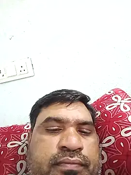 Snapshot of pintuS40 chatting on February 2026 04:54:01 PM pintuS40 online show from February 2026 04:54:01 PM