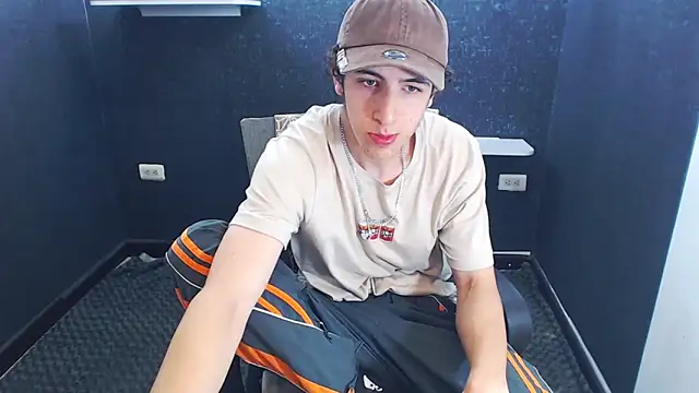 Kerverr  online show from November 2025 02:19:01 PM