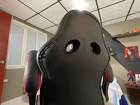 marcel crawford96 online show from March 2026 01:48:01 PM