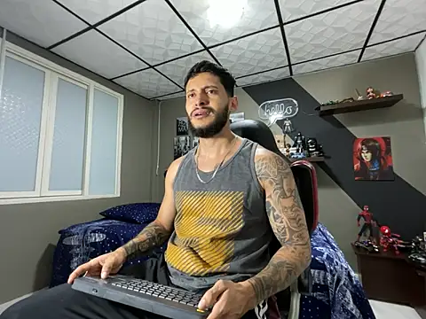 Snapshot of marcel_crawford96 chatting on June 2026 01:46:01 PM marcel crawford96 online show from June 2026 01:46:01 PM