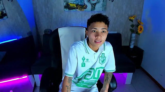 nova sex01 online show from April 2026 09:51:02 PM