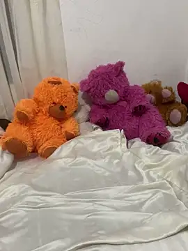 Snapshot of Jecy_bee chatting on March 2025 12:39:01 AM Jecy bee online show from March 2025 12:39:01 AM