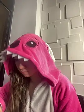 Sophie LS online show from February 2025 03:00:02 AM