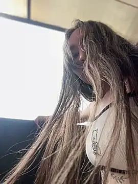 Sophie LS online show from February 2025 06:42:02 PM