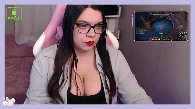 Snapshot of dream_swan chatting on January 2025 07:04:02 PM dream swan online show from January 2025 07:04:02 PM