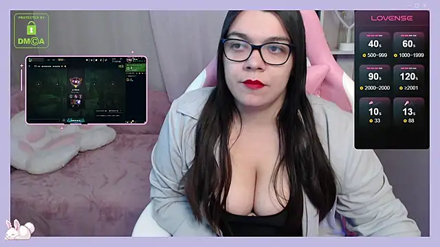 Snapshot of dream_swan chatting on February 2025 11:32:02 AM dream swan online show from February 2025 11:32:02 AM