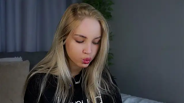 AftonConnett online show from March 2026 02:03:01 AM