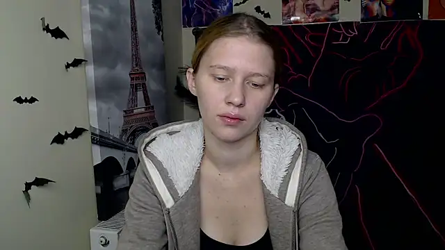 StellaCRL online show from October 2025 07:42:01 AM