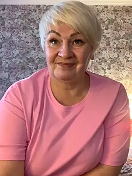 Snapshot of Laura_Millf chatting on February 2025 09:17:02 AM Laura Millf online show from February 2025 09:17:02 AM