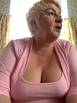 Laura Millf online show from June 2026 05:43:02 AM