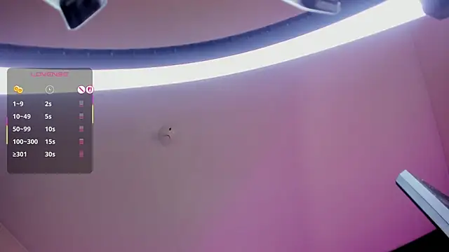 Snapshot of Julie_Markk chatting on December 2025 05:10:02 PM Julie Markk online show from December 2025 05:10:02 PM