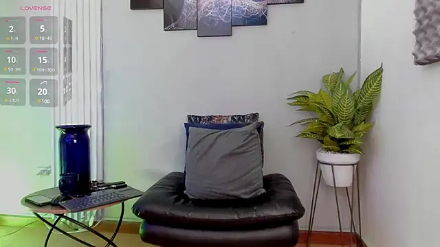 thomas eliotts online show from March 2025 08:21:01 PM