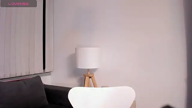 Snapshot of Valentina_Se chatting on December 2024 10:28:02 AM Valentina Se online show from December 2024 10:28:02 AM