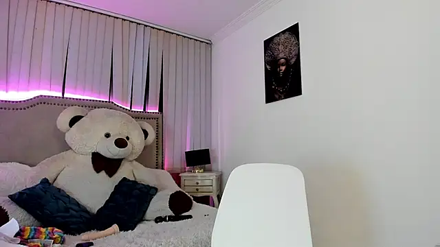 Snapshot of Valentina_Se chatting on December 2024 09:25:02 AM Valentina Se online show from December 2024 09:25:02 AM