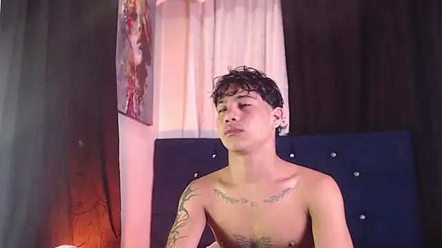 Sexys Boys Hot1 online show from February 2026 01:38:02 PM