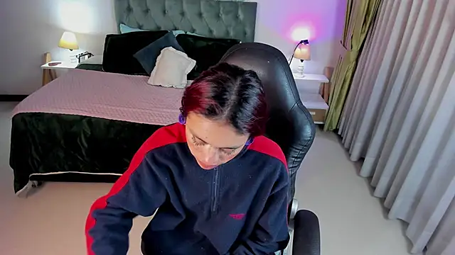 Snapshot of Kat_cute_ chatting on March 2025 10:05:01 AM Kat cute online show from March 2025 10:05:01 AM