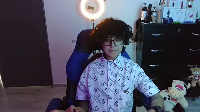 thomascooper7 online show from October 2025 08:14:02 PM