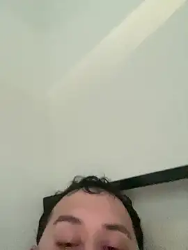 Snapshot of RodeMud chatting on February 2026 11:52:02 PM RodeMud online show from February 2026 11:52:02 PM