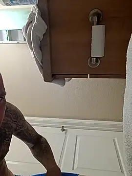 Snapshot of huego79 chatting on September 2025 02:38:02 AM huego79 online show from September 2025 02:38:02 AM