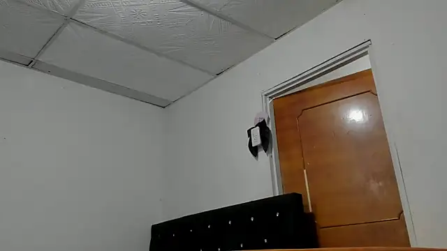 Snapshot of chloe_evanx_ chatting on January 2025 10:17:01 PM chloe evanx online show from January 2025 10:17:01 PM