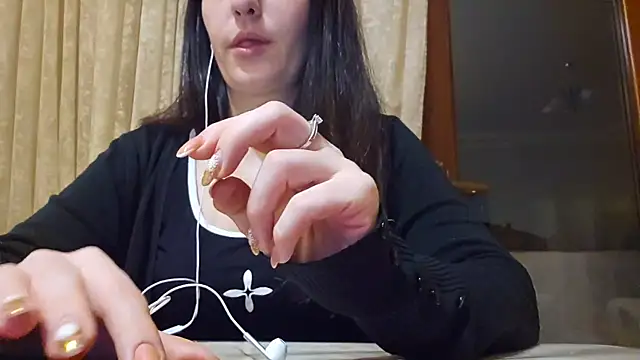 AlejandraDelaney online show from December 2024 10:12:02 PM