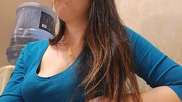 AlejandraDelaney online show from January 2025 04:17:02 PM