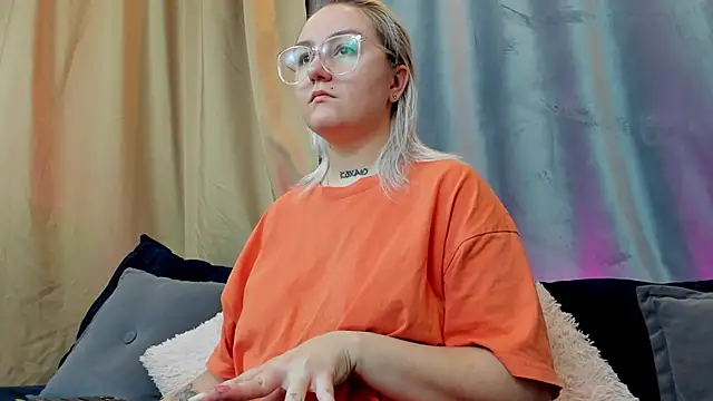 Debbie Taylor online show from December 2024 03:37:02 PM