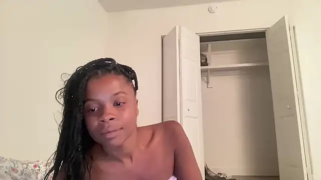 Snapshot of miamiworld chatting on March 2025 12:40:02 AM miamiworld online show from March 2025 12:40:02 AM