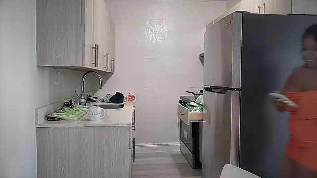 miamiworld online show from February 2026 03:57:01 PM