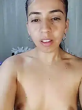 anngela01 online show from December 2024 01:58:01 AM