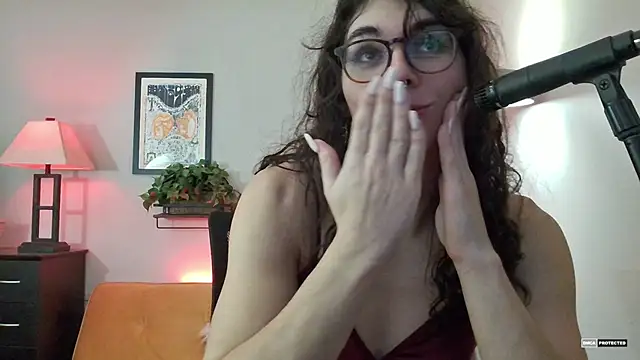 Snapshot of transbate chatting on January 2025 04:40:01 PM transbate online show from January 2025 04:40:01 PM