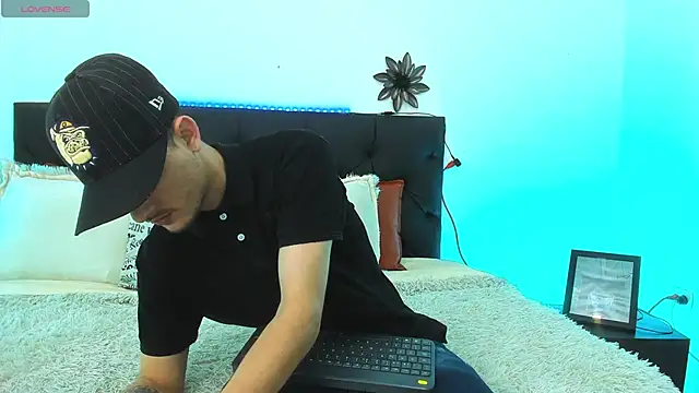 PhilipRich online show from March 2025 08:00:01 PM