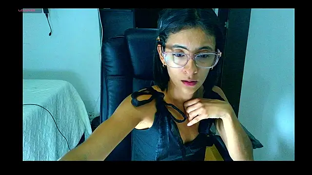 thedianakaro online show from January 2026 03:01:02 AM