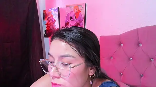 teffy lee online show from June 2026 08:18:01 PM