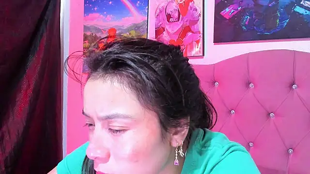 teffy lee online show from July 2026 08:33:01 PM