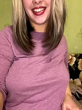 Snapshot of 69Laura696 chatting on December 2024 08:29:01 PM 69Laura696 online show from December 2024 08:29:01 PM