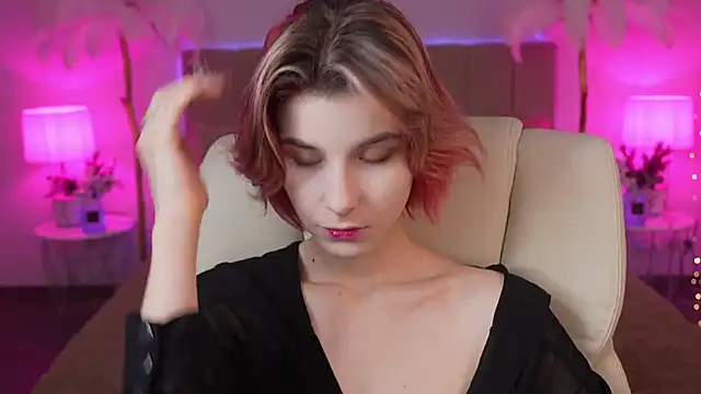 HaylaAmber online show from December 2024 06:54:02 AM