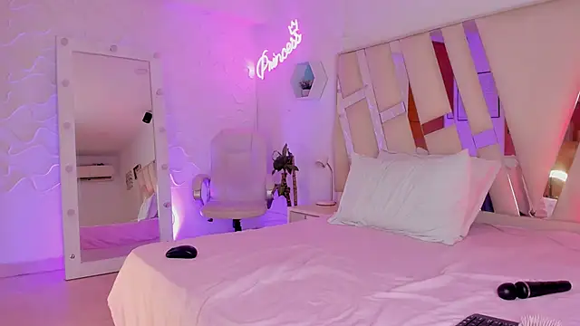 EthanCollens online show from November 2025 10:07:02 PM