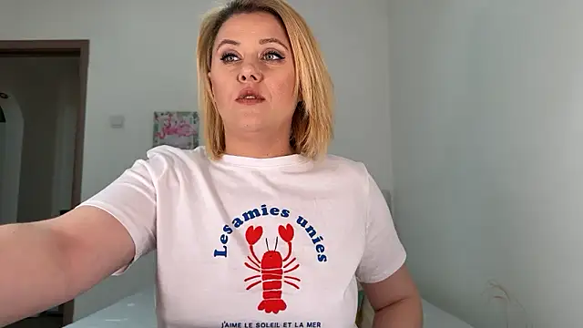 Flawlessxx online show from February 2025 10:23:01 AM