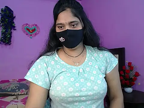 Hot Maleka online show from March 2026 01:33:02 AM