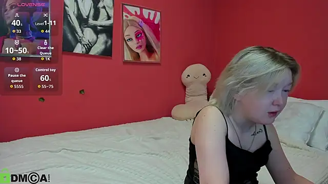Snapshot of Sara_Robinson chatting on June 2026 03:04:01 AM Sara Robinson online show from June 2026 03:04:01 AM